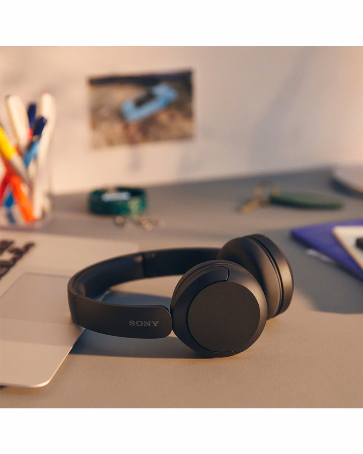 Sony Wireless Headphones view 5
